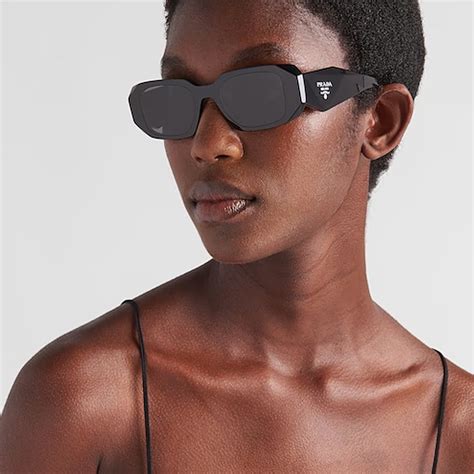 trendy prada sunglasses